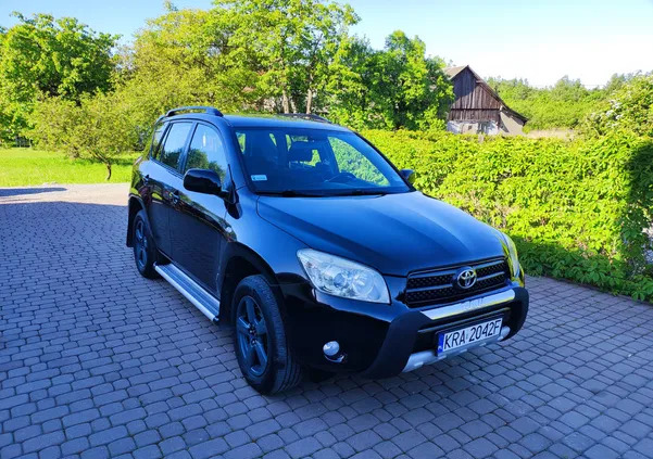 toyota małopolskie Toyota RAV4 cena 35000 przebieg: 217000, rok produkcji 2006 z Wolbrom